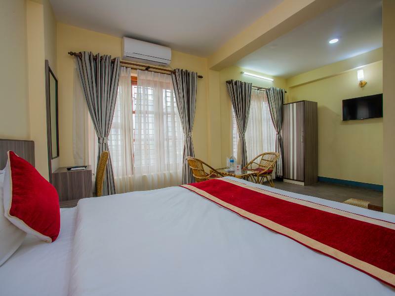 Oyo 297 Hotel Aayam Kathmandu Exterior photo